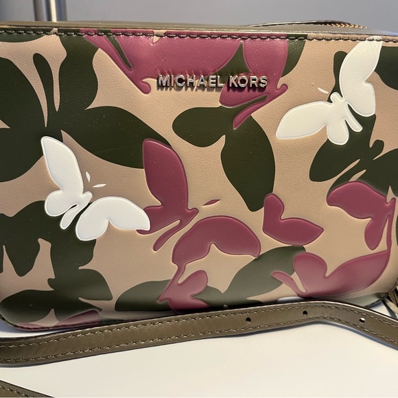Michael Kors Green Crossbody Bag - Picture 2 of 8
